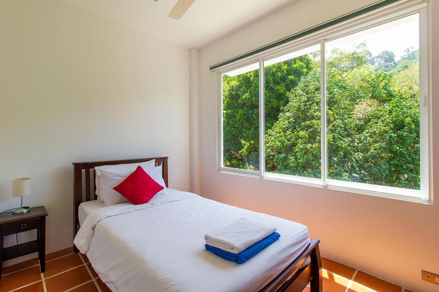 Kamala Hills Serviced Apartments Номер фото